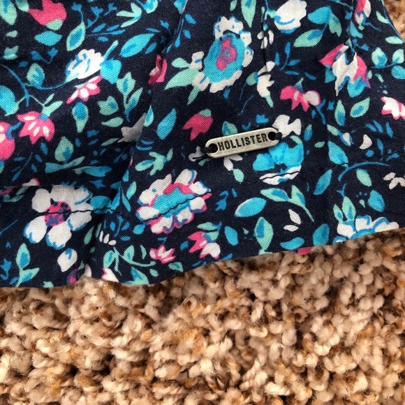 Blue floral Hollister minidress - Large - Picture 3 of 4